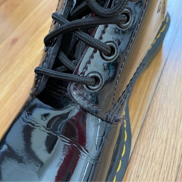 Dr Martens 1460 Black Patent Leather Combat Boots Women Size 8 - Picture 7 of 16